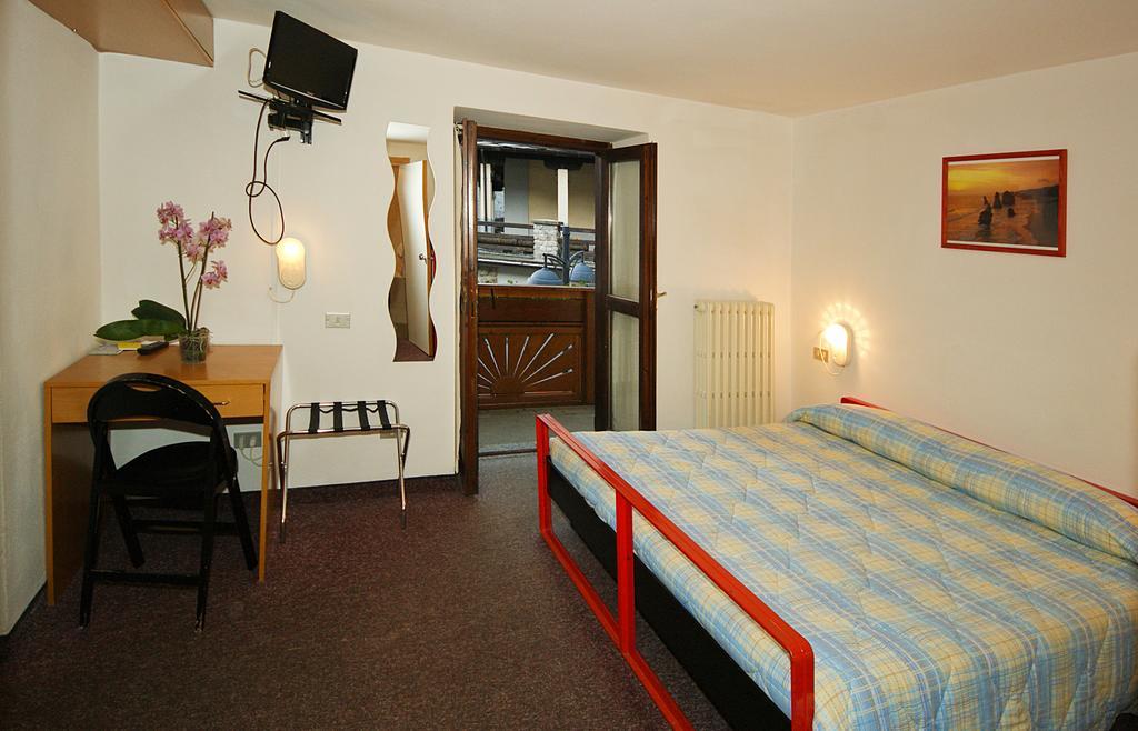 Hotel Rododendro Foppolo Camera foto